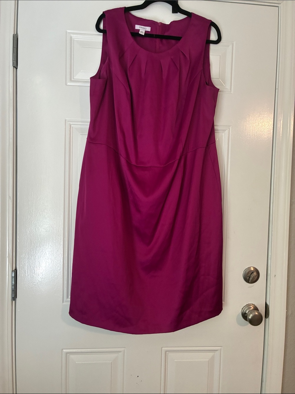 Dress Barn Magenta Sleeveless Pleated Sheath Dress